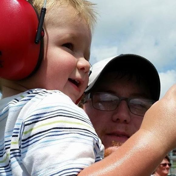 Meet your Posher, Justin - Picture 1 of 1